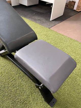 Banco de pesas ajustable seminuevo