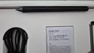 Wacom Intuos Creative Pen Tablet