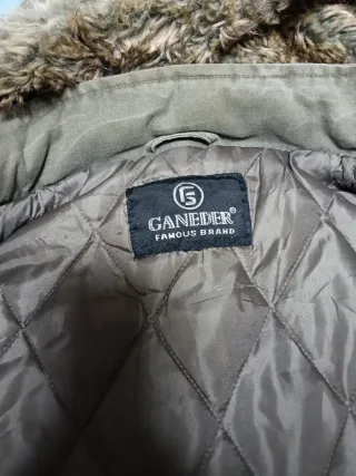 Cazadora abrigo caballero verde militar