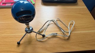 Micrófono Blue Snowball Azul