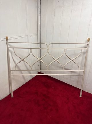 Cabecero de metal beige