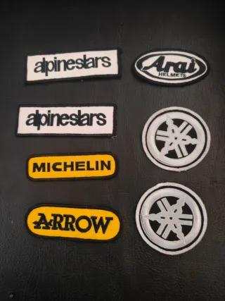 Parches de moto Alpinestars, Arai, Yamaha