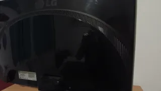 Monitor LG Negro