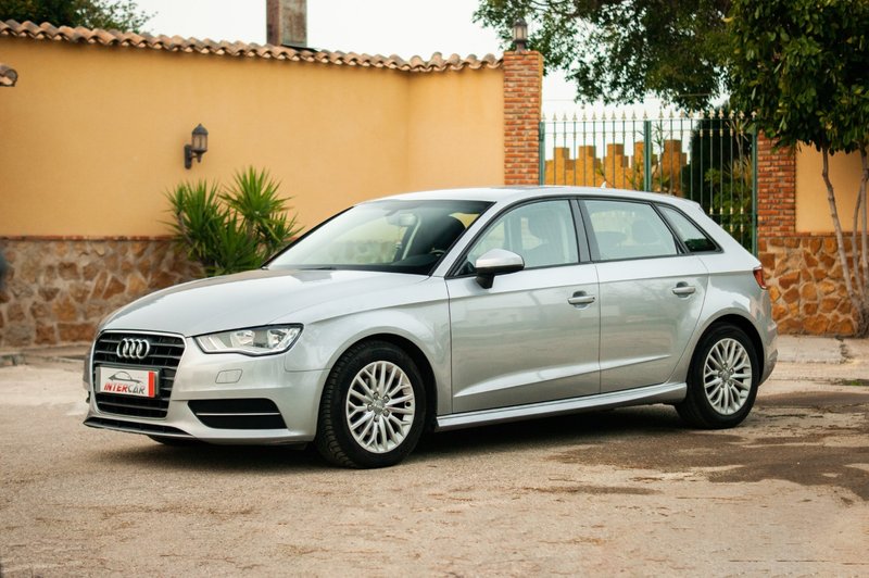 Audi A3 Sedán 1.6 TDI 2016, foto 4