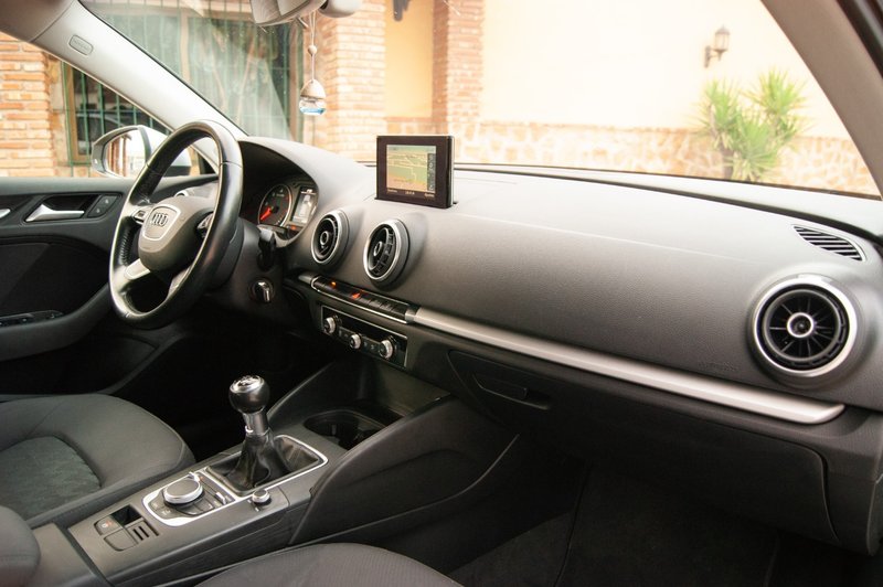 Audi A3 Sedán 1.6 TDI 2016, foto 14