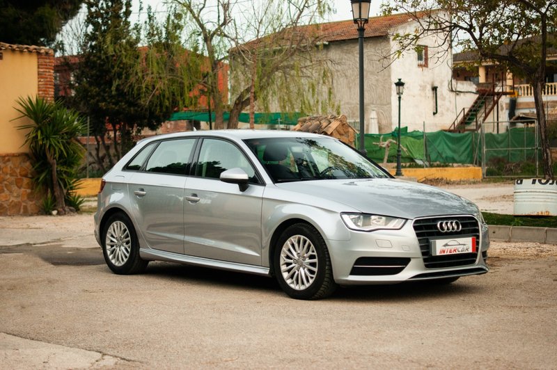 Audi A3 Sedán 1.6 TDI 2016, foto 21