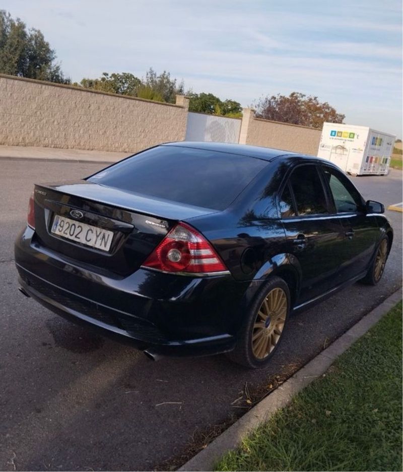 Ford Mondeo 2004 - foto 1