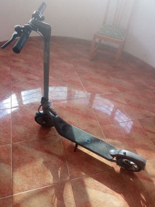 Patinete eléctrico Bongo casi nuevo