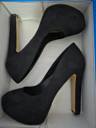 Preciosos tacones MARYPAZ