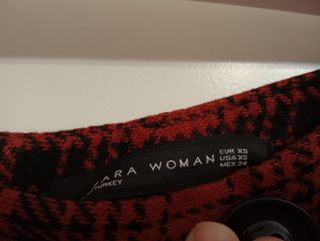 Falda Zara cuadros tiro alto Talla XS