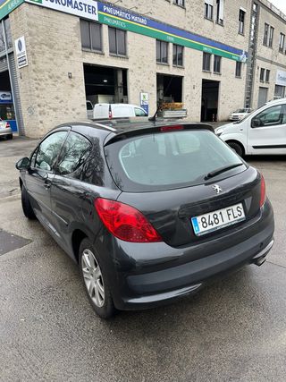 Peugeot 207 2007