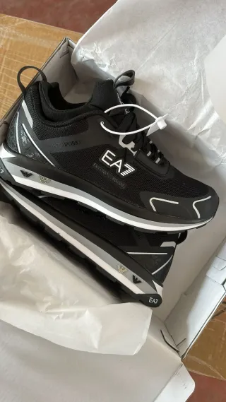 EA7 Zapatillas Negras y Grises
