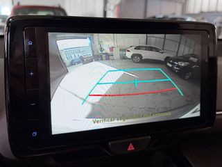 Toyota Yaris Cross 120H Business Plus 85 kW (116 CV)