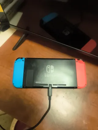 Nintendo Switch Azul y Rojo