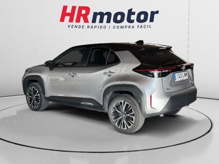 Toyota Yaris Cross 120H Business Plus 85 kW (116 CV)