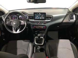 KIA Ceed Tech 1.4 TGDi 140 5p
