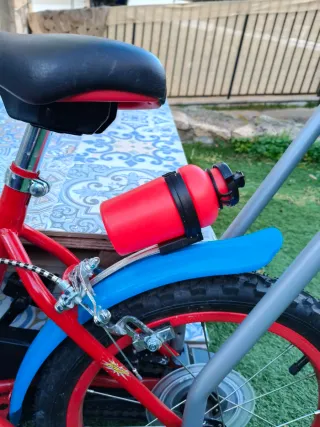 Bici infantil Spiderman + barra de acompañamiento