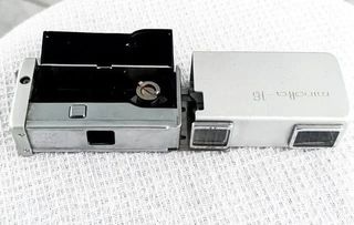Minolta 16 Cámara Plata
