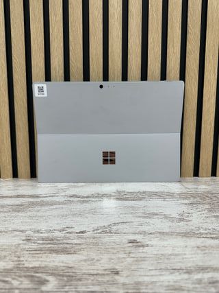 Microsoft Surface Pro 4 i5 8gb 256gb SSD