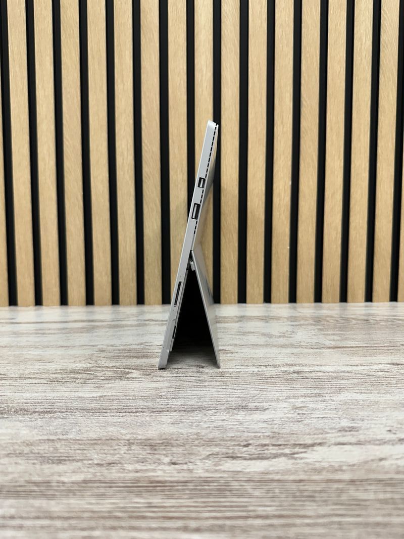 Microsoft Surface Pro 4 i5 8gb 256gb SSD afbeelding 3
