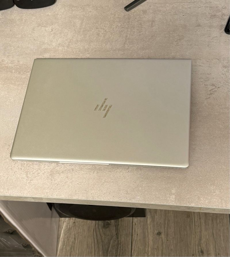 HP Elitebook 745 G6 Plata - 16 GB RAM afbeelding 2
