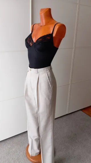 Pantalones vintage corte masculino. Nuevos