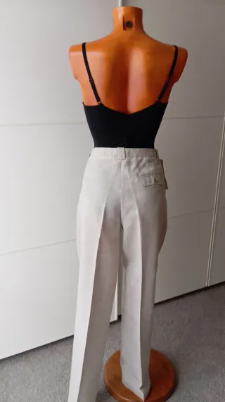 Pantalones vintage corte masculino. Nuevos