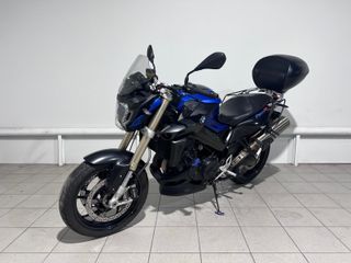 BMW F 800 R Naked Azul y Negra