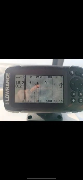 Barco Artaban 4.85 con motor Mercury 60cv