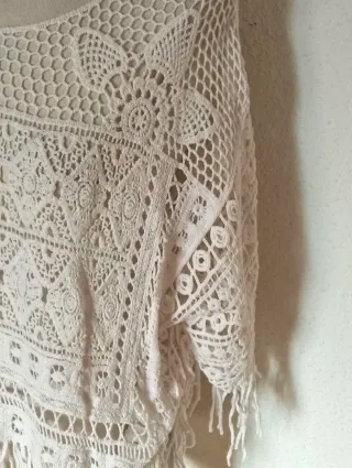 Blusa Crochet Blanca con Flecos Talla Única