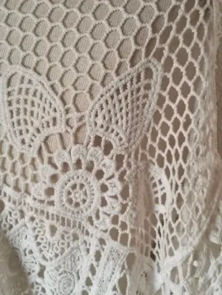 Blusa Crochet Blanca con Flecos Talla Única