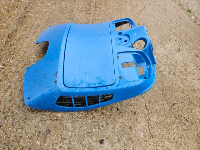 Contraescudo Guantera Vespa GT GTS Azul