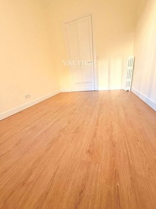 Piso en alquiler en Almagro en Madrid