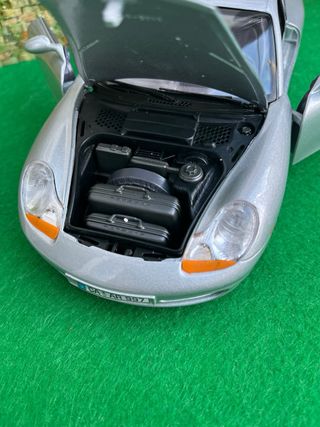Porsche 911 Carrera (1997) – Bburago – Escala 1:18