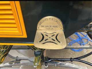 Carruaje Grand Break Negro y Amarillo