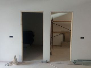 Casa adosada en alquiler en Catral