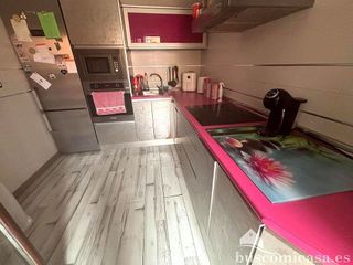 Piso en venta en Linares