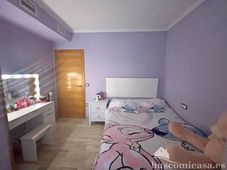 Piso en venta en Linares