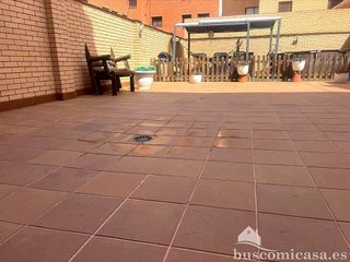 Piso en venta en Linares