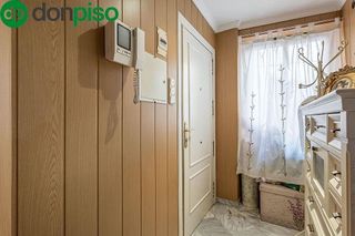 Piso en venta en Cervantes en Granada