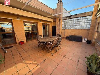 Ático en alquiler en Maria Auxiliadora - Barriada LLera en Badajoz