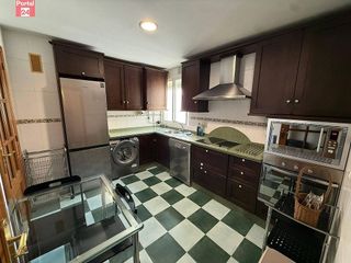 Ático en alquiler en Maria Auxiliadora - Barriada LLera en Badajoz