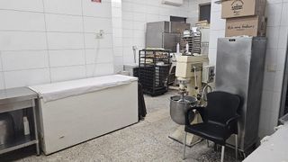 Local comercial en venta en Florida Alta en Alicante