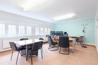 Local comercial en venta en Auditorio - Parque Invierno en Oviedo