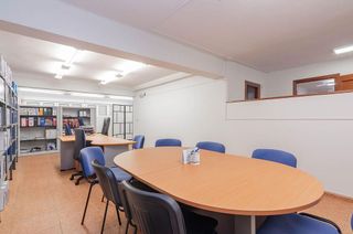 Local comercial en venta en Auditorio - Parque Invierno en Oviedo