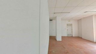 Local comercial en venta en Galdakao