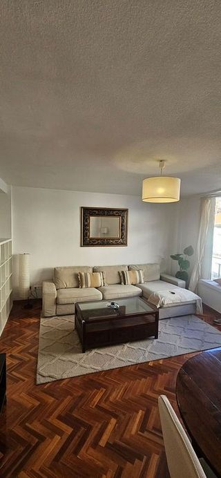 Piso en alquiler en Recoletos en Madrid