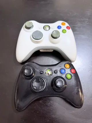 Xbox 360 Kinect + 5 Juegos y mandos