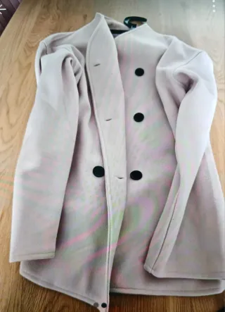 Chaqueta Zara marfil doble botonadura