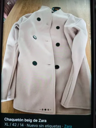 Chaqueta Zara marfil doble botonadura